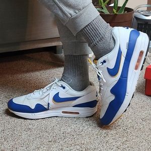 Nike AirMax 1 Windbreaker
